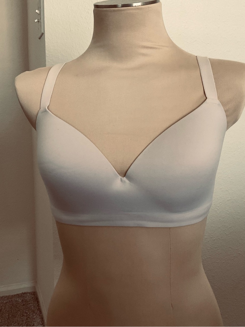 Soma Enbliss Wireless Bra Beige 36DD